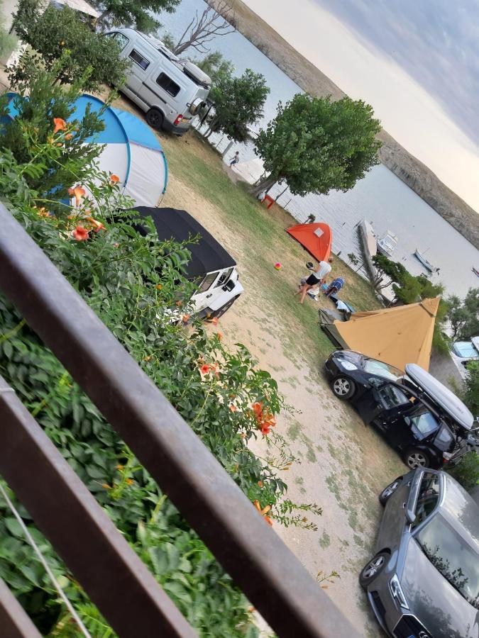 Camp Pere Hotell Pag Town Eksteriør bilde