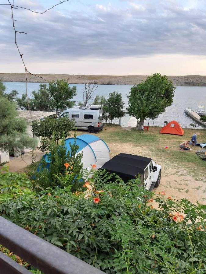 Camp Pere Hotell Pag Town Eksteriør bilde